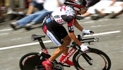 开云体育平台-坎塞罗坦言加盟巴萨如归家 等待过程中心焦虑火煎熬